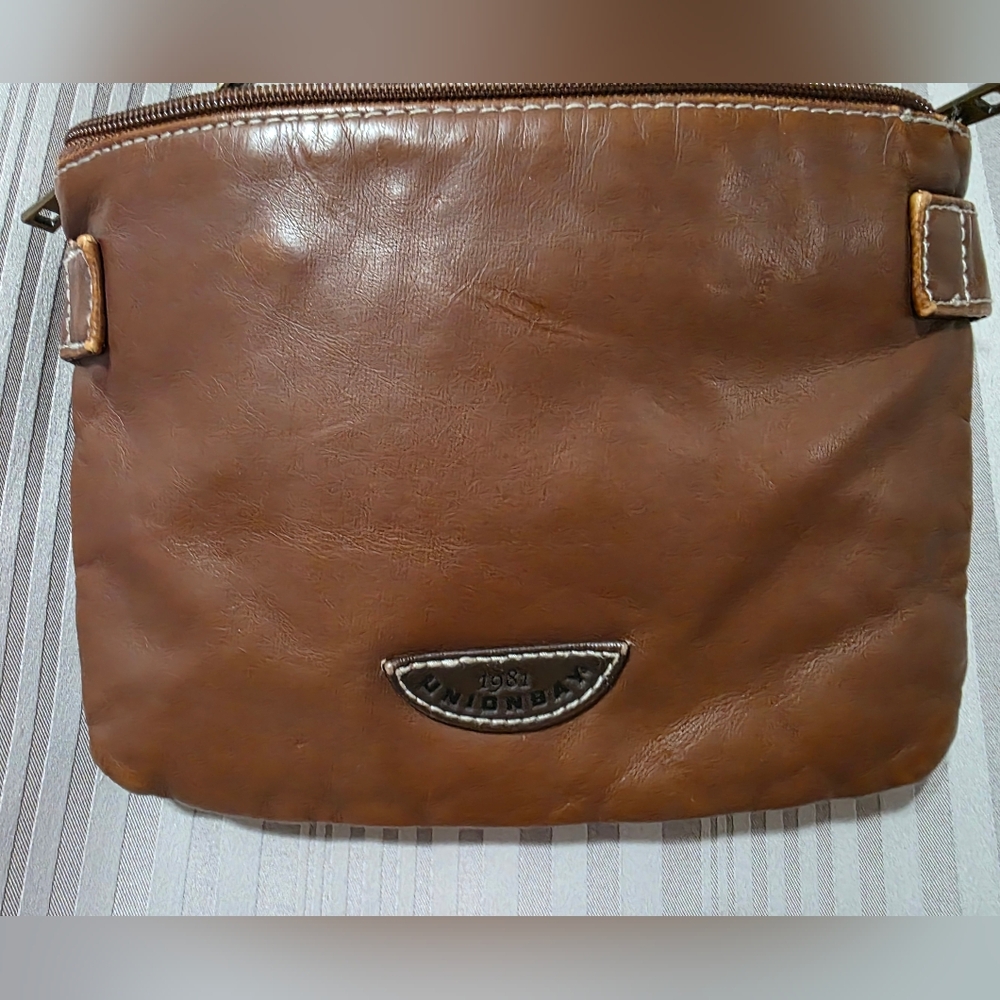 UNIONBAY Brown Crossbody Bag with Embroidered Elephant - Picture 3 of 8
